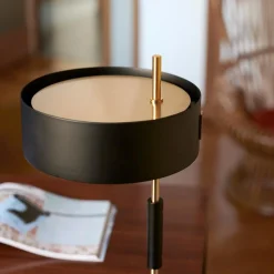 Oluce 1953/ 243 Tischleuchte| Nachttischleuchten