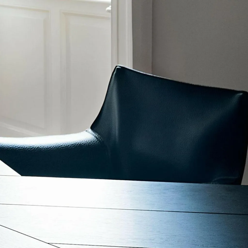 Cassina 413 Cab Armlehnstuhl Leder| Stühle