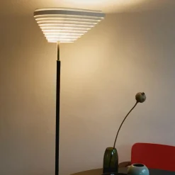 Artek A805 Angel Wing Stehleuchte| Stehleuchten