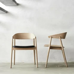 Andersen Furniture AC2 Armlehnstuhl Eiche| Stühle