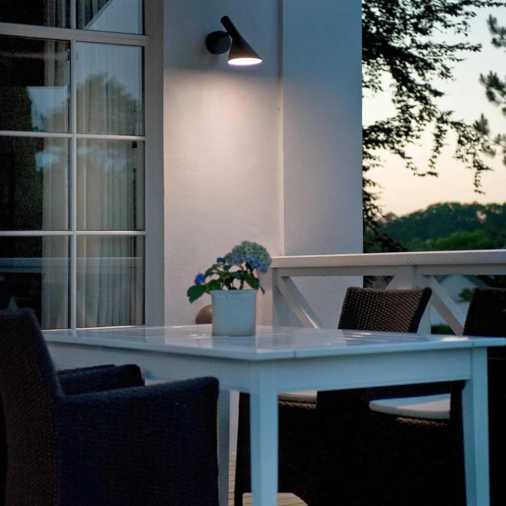 Deckenleuchten Außen|Deckenleuchten Außen^Louis Poulsen AJ 50 LED Außenwandleuchte