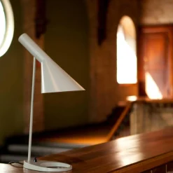 Louis Poulsen AJ Tischleuchte| Tischleuchten