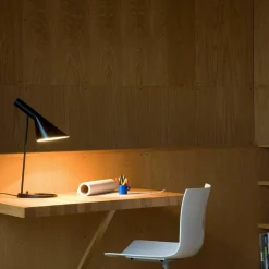 Louis Poulsen AJ Tischleuchte| Tischleuchten