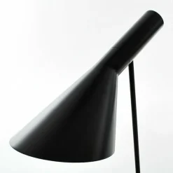 Louis Poulsen AJ Tischleuchte| Tischleuchten