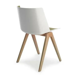 MDF Italia Aïku Stuhl mit Beinen aus Eiche| Stühle