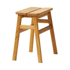 Form & Refine Angle Standard Hocker| Hocker