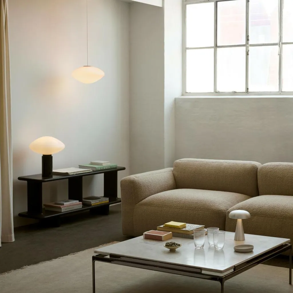 Regale^&Tradition Archivo JH43 Regal