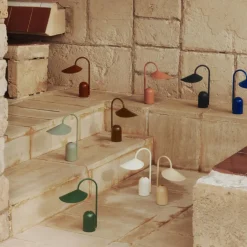 Ferm Living Arum Portable Tischleuchte mit Akku| Outdoor-Akkuleuchten|Outdoor-Akkuleuchten