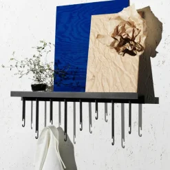 Garderoben^Design House Stockholm Atelier Wandgarderobe