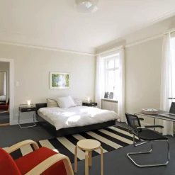 Thonet B 117 Nachttisch mit Schublade| Beistelltische|Tische