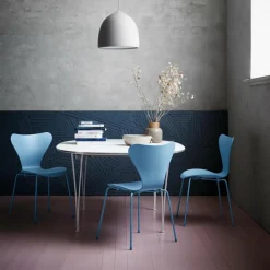 Tische|Esstische^Fritz Hansen B611 Super-elliptischer Tisch 135x90x72cm