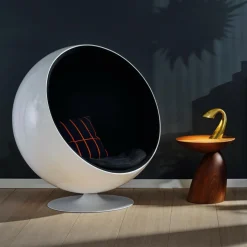 Eero Aarnio Originals Ball Chair| Sessel