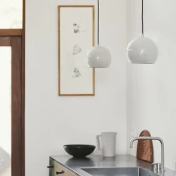 Frandsen Ball Pendelleuchte Ø18cm glänzend| Pendelleuchten