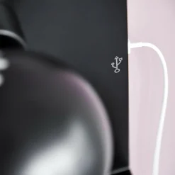 Wandleuchten^Frandsen Ball Wandleuchte mit USB