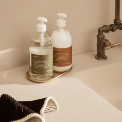 Badaccessoires^Ferm Living Basho Tablett Oval