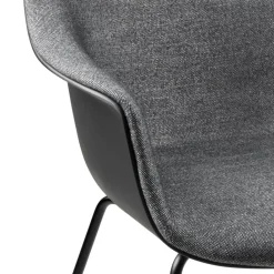 Stühle^Gubi Bat Schalenstuhl Frontpolsterung Gestell konisch