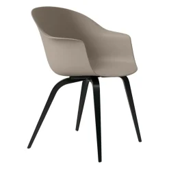 Gubi Bat Schalenstuhl Gestell Buche schwarz| Stühle