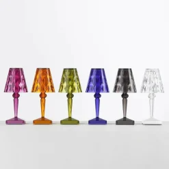 Kartell Battery LED Outdoor Tischleuchte mit Akku| Outdoor-Akkuleuchten|Outdoor-Akkuleuchten