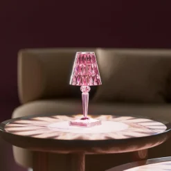 Kartell Battery LED Outdoor Tischleuchte mit Akku| Outdoor-Akkuleuchten|Outdoor-Akkuleuchten