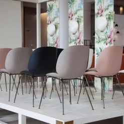 Gubi Beetle Stuhl Gestell schwarz-chrom| Stühle