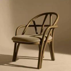 Gubi Bistra Loungesessel Gestell Oliv| Stühle