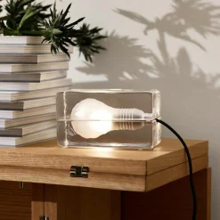 Nachttischleuchten^Design House Stockholm Block Tischleuchte