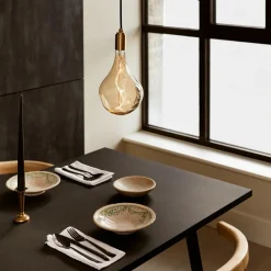 Pendelleuchten^Tala Brass Pendelleuchte mit Voronoi II LED E27 FILAMENT 3W =>14W