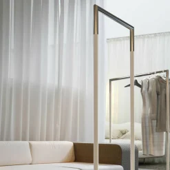 Garderoben^FROST Bukto Kleiderständer mit Rollen 103,8x45x156cm