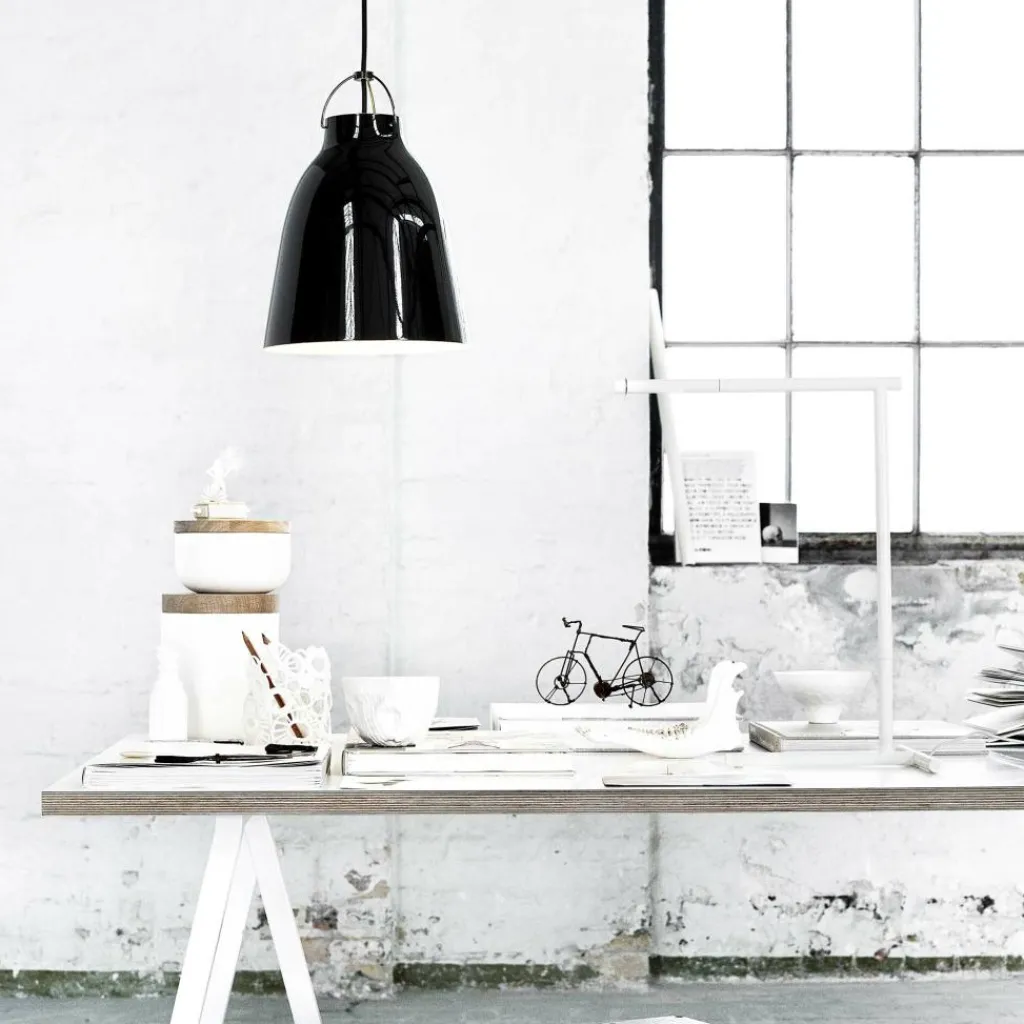 Fritz Hansen Caravaggio™ P2 Pendelleuchte glänzend| Pendelleuchten