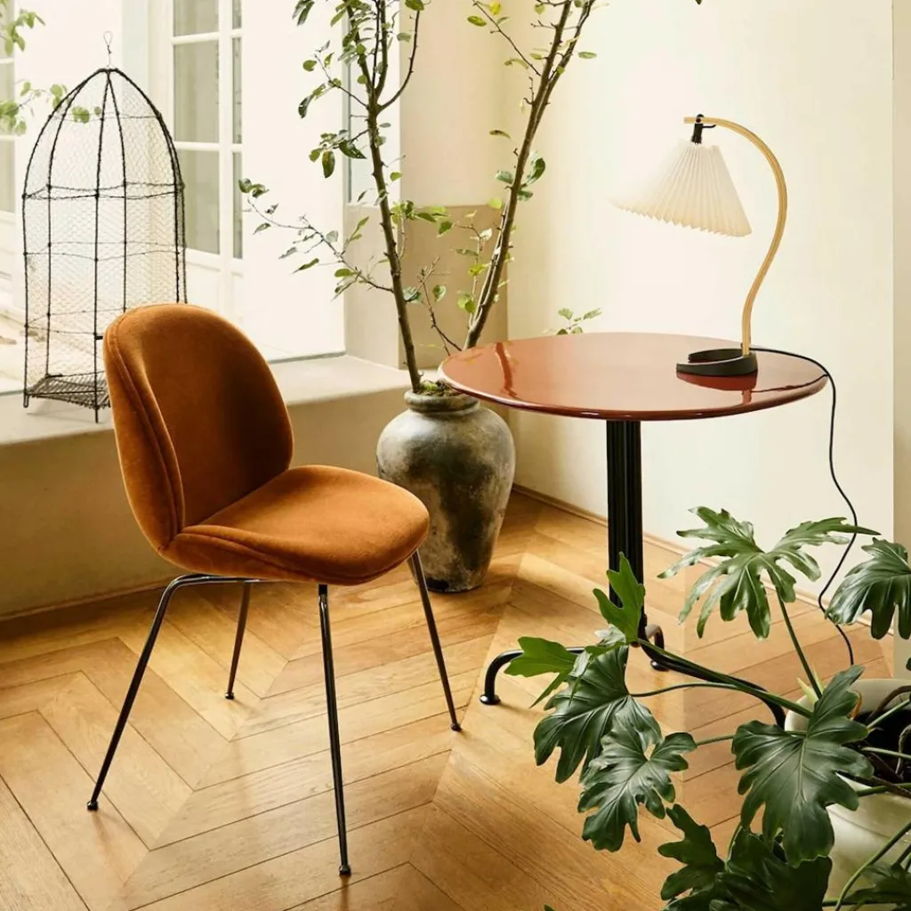 Tische|Bistrotische^Gubi Carmel Bistroesstisch Ø 75cm