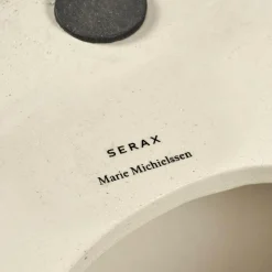 Tische^Serax Caro 09 Beistelltisch