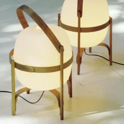 Santa & Cole Cesta Tischleuchte| Tischleuchten