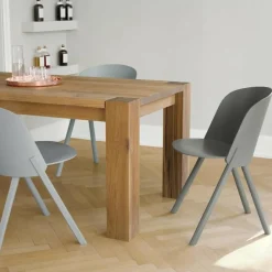 Stühle^e15 CH05 This Stuhl