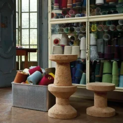 Kindertische^Vitra Cork B Beistelltisch