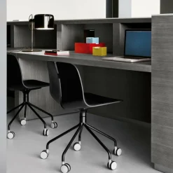 Oluce Coupé 2202 Tischleuchte| Tischleuchten|Nachttischleuchten