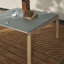 Beistelltische|Tische^Muuto Couple Couchtisch 80x84x40 cm gewellt