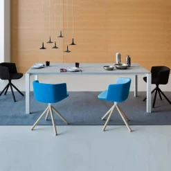 Stühle^Lapalma Cut S148 Armlehnstuhl Gestell schwarz gepolstert