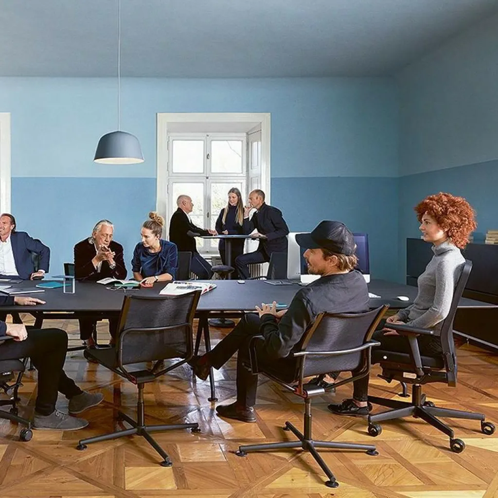 Wagner D1 Bürostuhl mit Armlehnen 4-beinig| Bürostühle