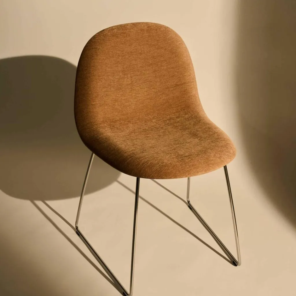 Gubi 3D Stuhl Vorderseite gepolstert| Stühle