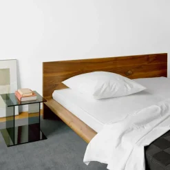 Tische^e15 Drei Beistelltisch