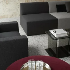 Tische^e15 Drei Beistelltisch