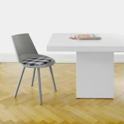 e15 CH04 Houdini Stuhl| Stühle