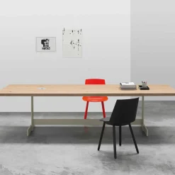 Tische^e15 TA23 Kazimir Esstisch