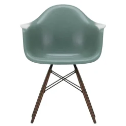 Stühle^Vitra Eames Fiberglass Armchair DAW Ahorn dunkel