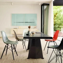 Vitra Eames Fiberglass Side Chair DSR schwarz| Stühle