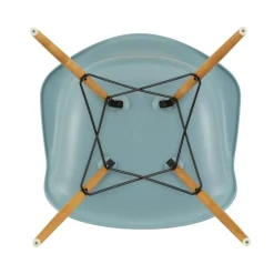 Stühle^Vitra Eames Plastic Armchair DAW RE Ahorn gelblich