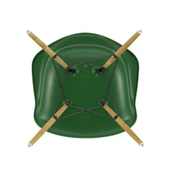 Stühle^Vitra Eames Plastic Armchair DAW RE Ahorn gelblich