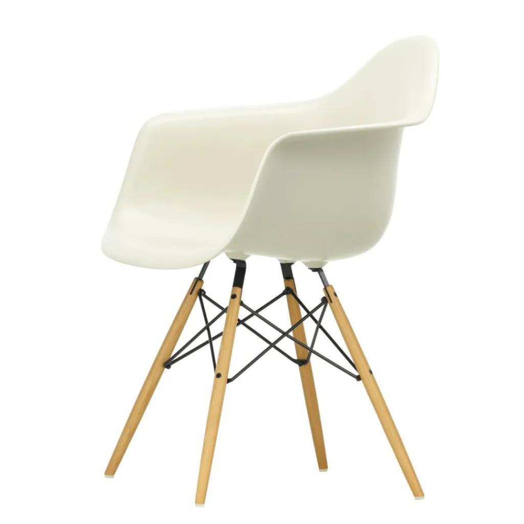 Stühle^Vitra Eames Plastic Armchair DAW RE Gestell Esche