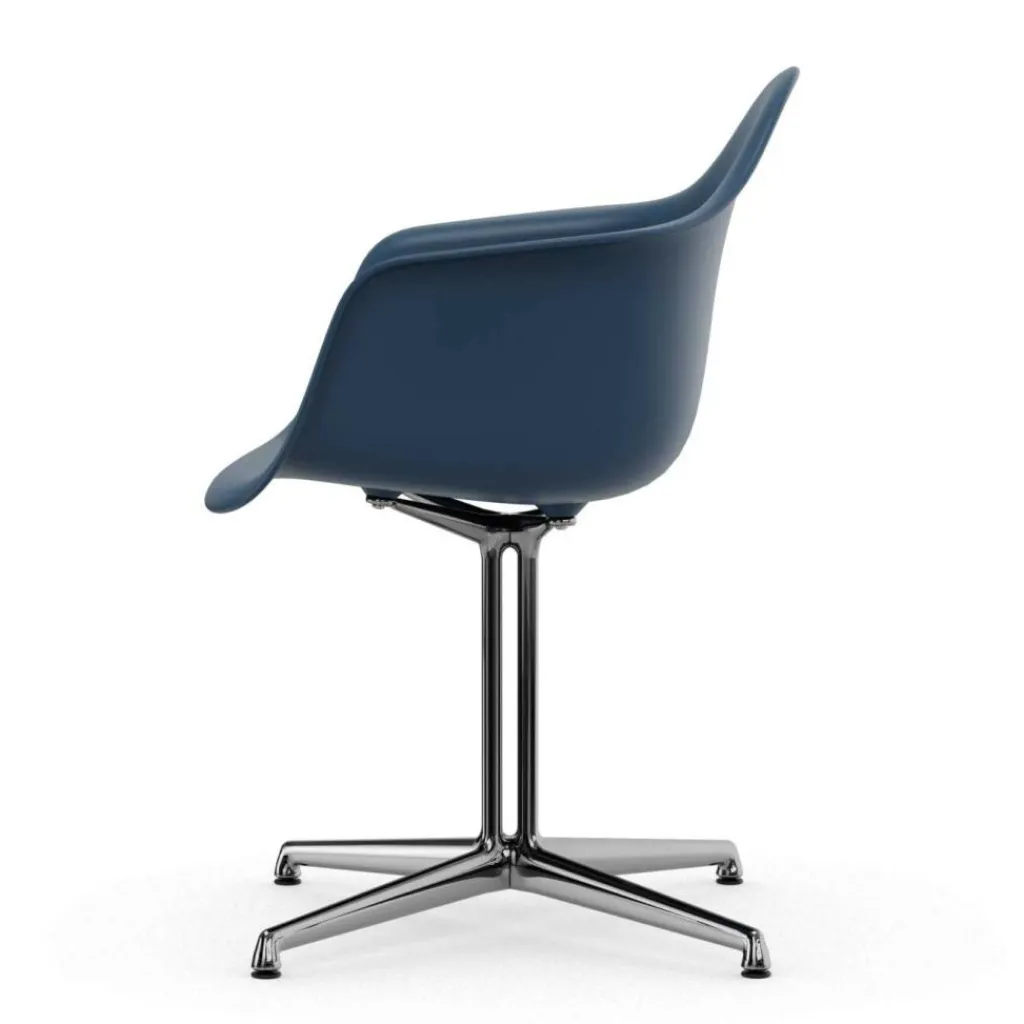 Stühle^Vitra Eames Plastic Armchair DAL RE Gestell poliert