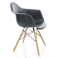 Stühle^Vitra Eames Plastic Armchair DAW Ahorn gelblich
